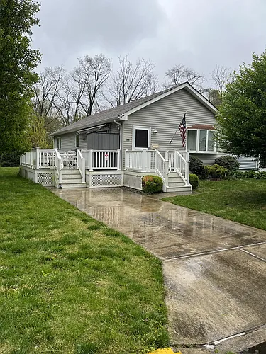206 5th Ave Photo 1