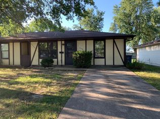 2135 Forest Dr, Carthage, MO 64836