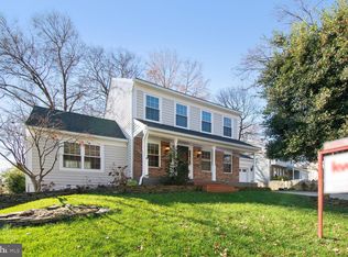 13046 Rhapsody Ln, Silver Spring, MD 20904