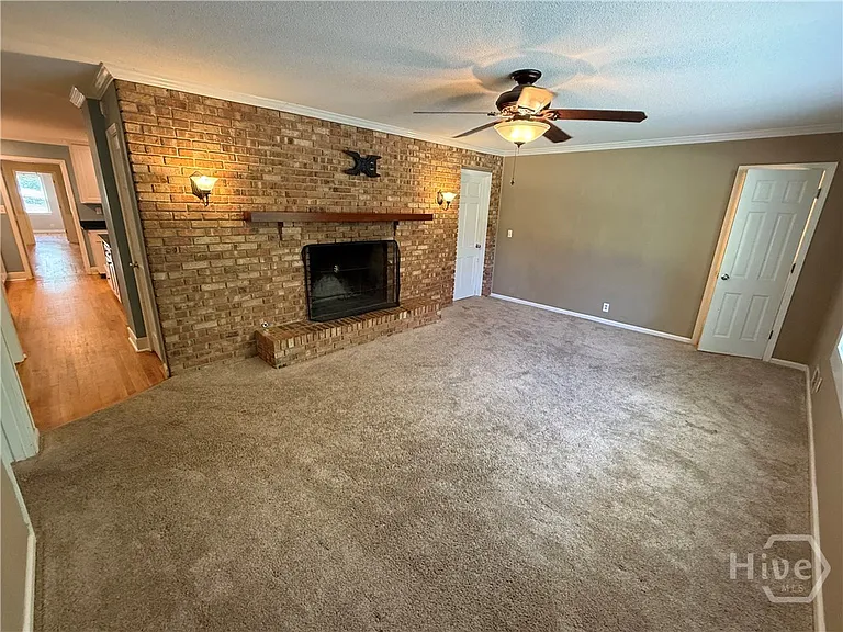292 Tara Way — Photo 41