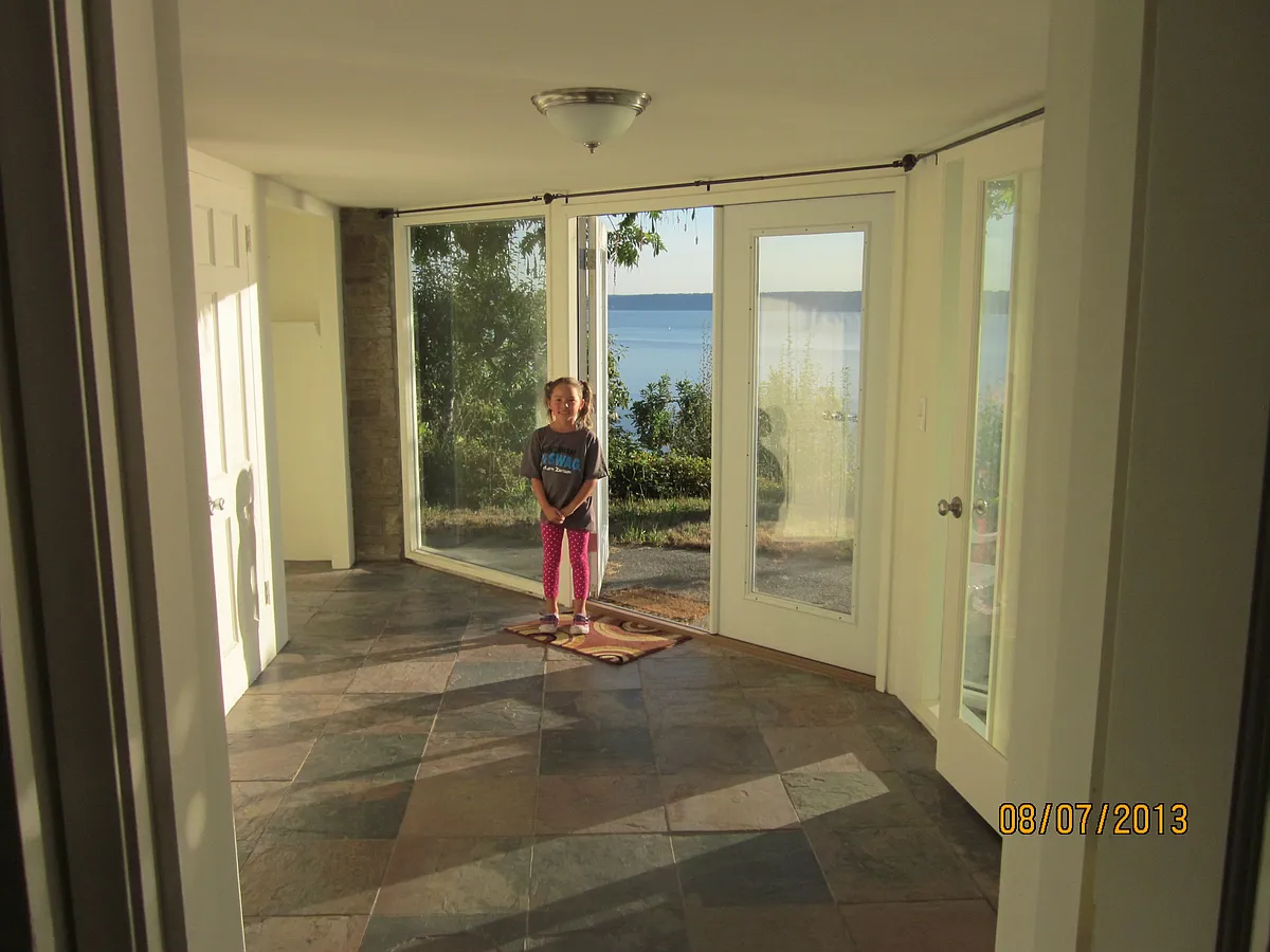 Building Photo - 12831 Shorecrest Dr SW