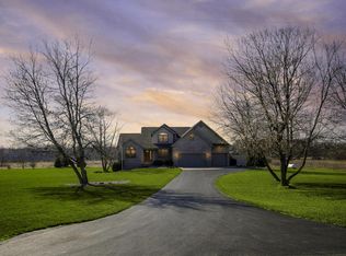 2626 S Edgar Rd, Mason, MI 48854