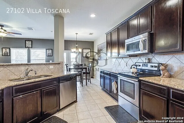 27102 Villa Toscana — Photo 11