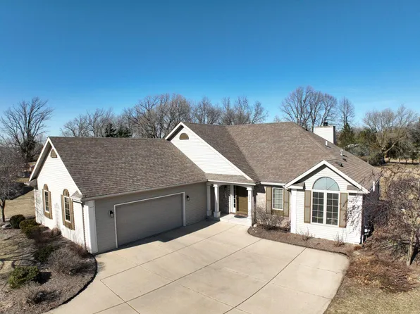 6884 Northvue COURT, West Bend, WI 53090