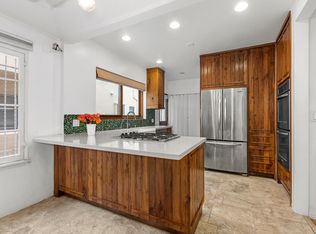 231 S Gale Dr, Beverly Hills, CA 90211