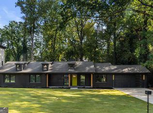 5905 Greenbrier Rd, Sandy Springs, GA 30328