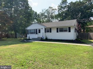221 Oak Ave, West Berlin, NJ 08091