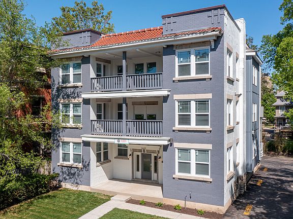 2nd image of 3605 Summit St #4
