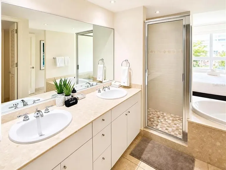 100 Ocean Dr #131 — Photo 4