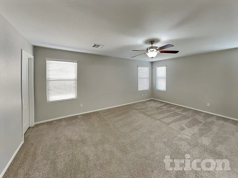 6410 Jacobville Ct — Photo 7