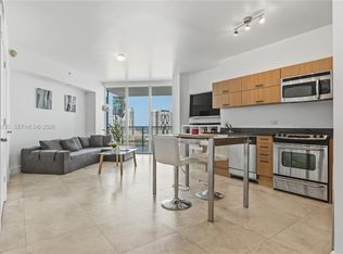Wind Condo, Miami, FL 33130
