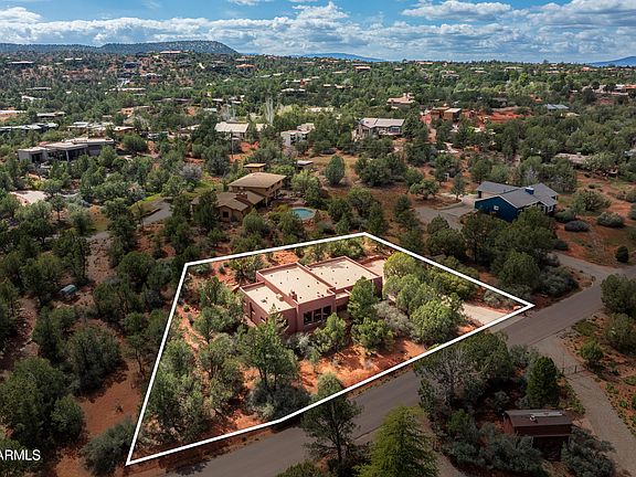 3rd image of 355 El Camino Road