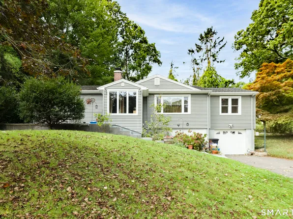 7 Split Rock Drive, Wolcott, CT 06716