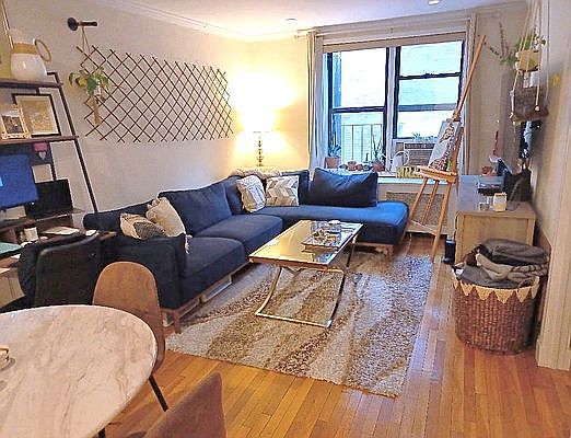 3rd image of 140 7th Ave APT 4B