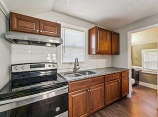 209 Ming St APT B, Warrensburg, MO 64093