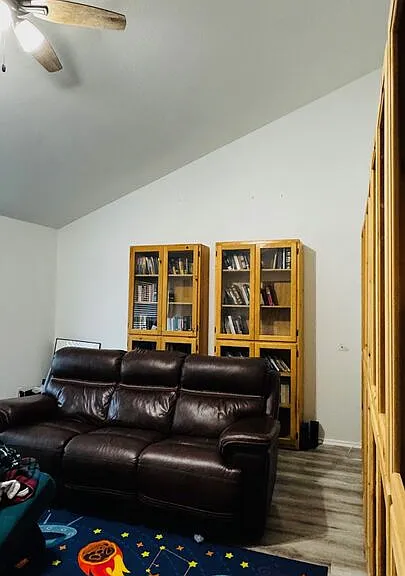 6479 Bradley Pl — Photo 13