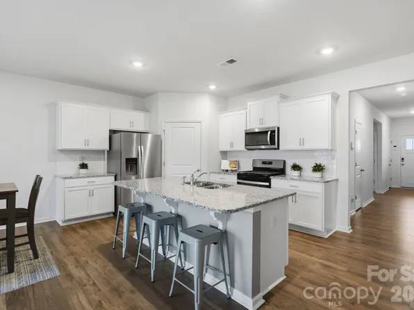145 Old Home Rd, Statesville, NC 28677