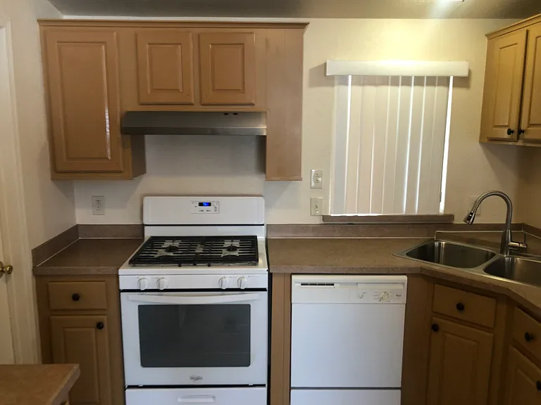 3012 E Acacia Club Ln — Photo 10