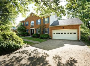 9 Shamblin Pl, Charleston, WV 25314