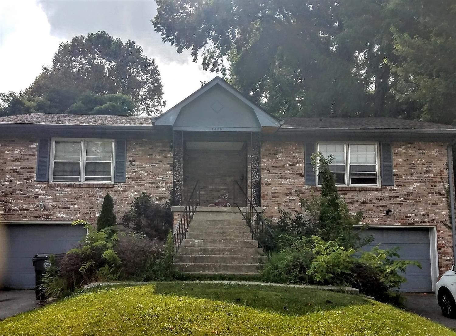 3456 Lansdowne Dr, Lexington, KY 40517 Zillow