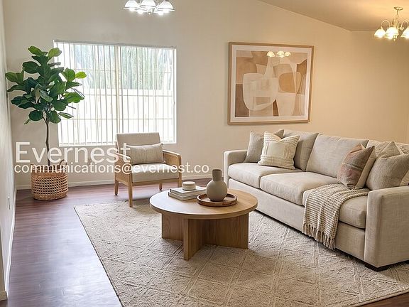 2nd image of 931 W Antelope Creek Way