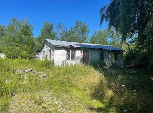 4960 Hodgins Rd, Lachine, MI 49753