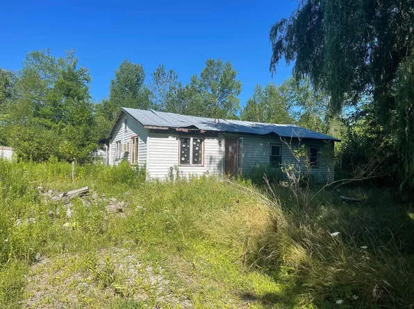 4960 Hodgins Rd, Lachine, MI 49753