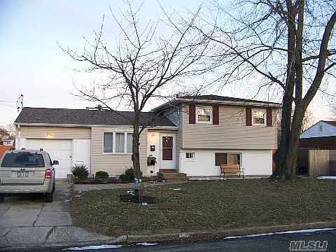 1st image of 331 W 23rd St
