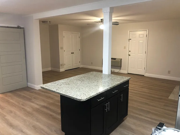 1439 Fernwood Glendale Rd #B — Photo 5