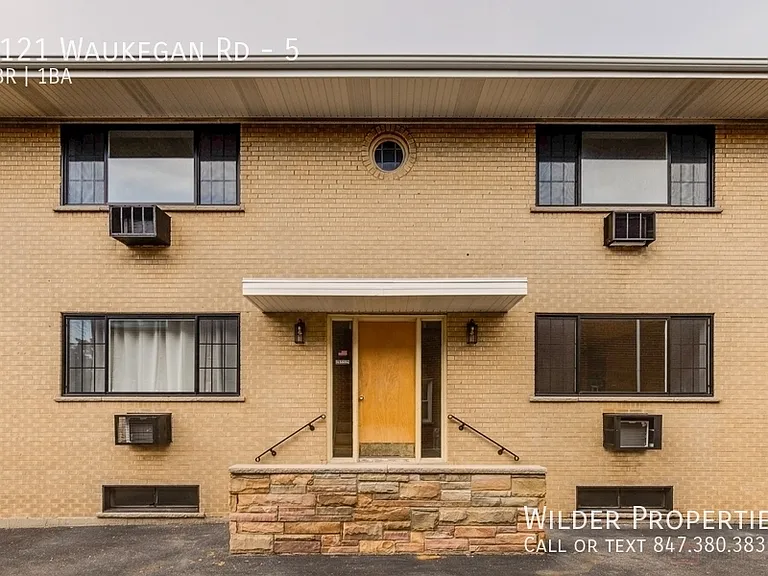 1121 Waukegan Rd #5 — Photo 1