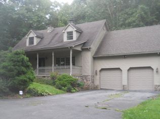 168 Sunbright Ln, Beaver, WV 25813