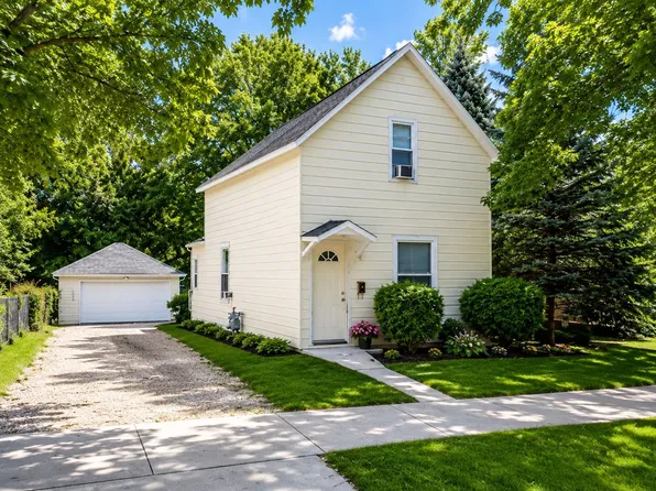122 Edwards St, Wausau, WI 54401