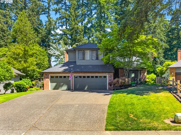 10045 SW Alsea Ct, Tualatin, OR 97062
