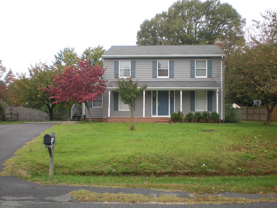1st image of 11722 Eisenhower Ln