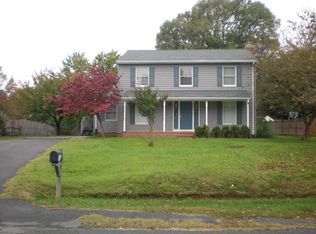 11722 Eisenhower Ln, Fredericksburg, VA 22407