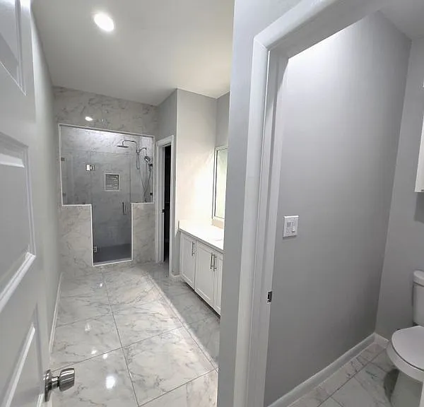 919 N Blair Ave #4 — Photo 6
