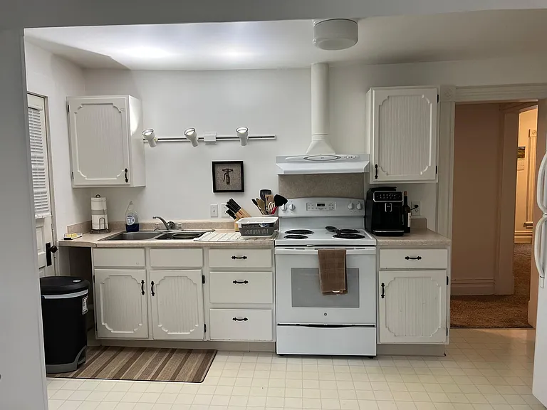 515 Minor Ave #2 — Photo 9