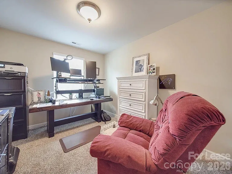5657 Tipperlinn Way — Photo 21