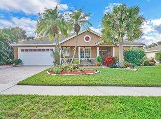 109 Nottingham Rd, Royal Palm Beach, FL 33411
