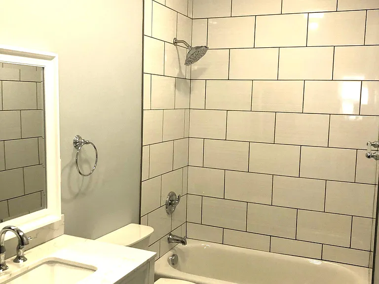 302 Oak St #3 — Photo 19