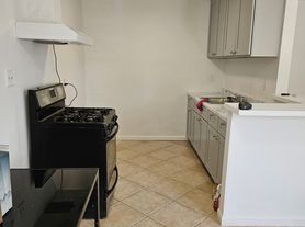 2451 Angela St, Pomona, CA