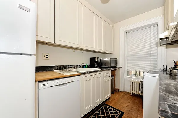 Rented by Eisenberg Exclusives | media 16