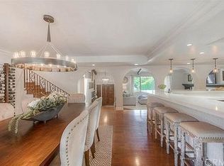 9836 Brentwood Dr, Santa Ana, CA 92705