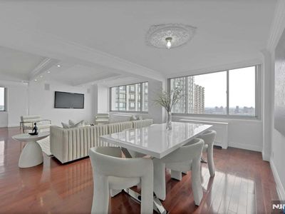 1600 Parker Ave #20-21C, Fort Lee, NJ, 07024