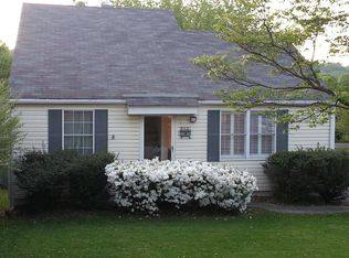 913 Ledgerwood Ave, Knoxville, TN 37917