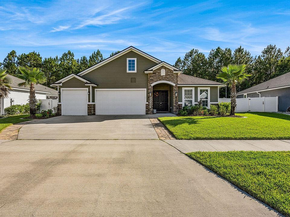 1st image of 79425 Plummers Creek Dr