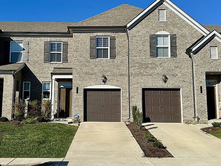 1st image of 404 Deveron Dr #404