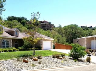 30 Foothill Dr, Ransom Canyon, TX 79366