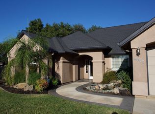 4882 Saint Charles Dr, Redding, CA 96002