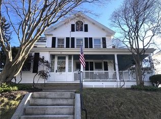 37 Summer St, Westerly, RI 02891